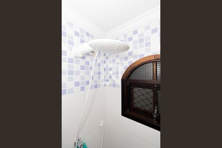 Casa à venda com 130m², 3 quartos e 2 vagas Casa à venda com 130m², 3 quartos e 2 vagasv