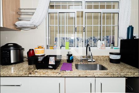 Casa à venda com 130m², 3 quartos e 2 vagas Casa à venda com 130m², 3 quartos e 2 vagasCozinha