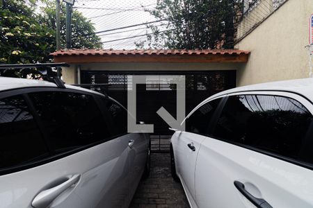 Casa à venda com 130m², 3 quartos e 2 vagas Casa à venda com 130m², 3 quartos e 2 vagasGaragem