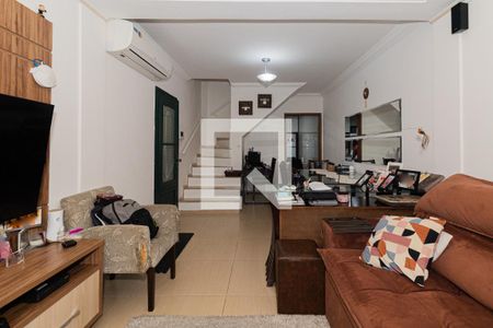 Sala de casa à venda com 3 quartos, 130m² em Parada Inglesa, São Paulo