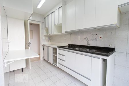 Apartamento à venda com 50m², 2 quartos e 1 vaga Apartamento à venda com 50m², 2 quartos e 1 vagaCozinha