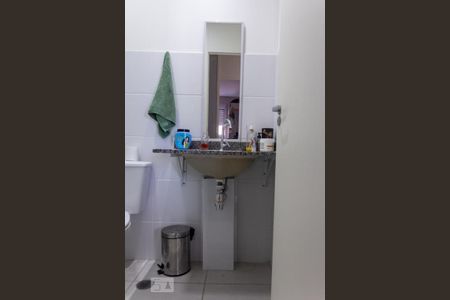 Banheiro de apartamento para alugar com 2 quartos, 56m² em Planalto, São Bernardo do Campo