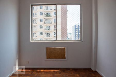 Quarto  de apartamento à venda com 1 quarto, 58m² em Tijuca, Rio de Janeiro