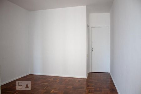 Apartamento à venda com 58m², 1 quarto e 1 vagaSala 