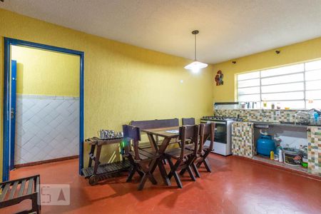 Casa para alugar com 250m², 3 quartos e 1 vaga Casa para alugar com 250m², 3 quartos e 1 vagaCozinha