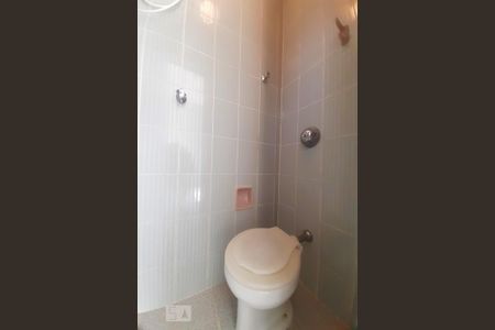 Apartamento à venda com 92m², 3 quartos e 1 vaga Apartamento à venda com 92m², 3 quartos e 1 vagaBanheiro de Serviço