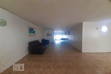 Apartamento à venda com 92m², 3 quartos e 1 vaga Apartamento à venda com 92m², 3 quartos e 1 vagaHall social