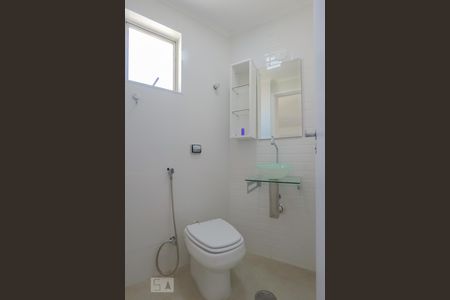 banheiro de apartamento para alugar com 1 quarto, 40m² em Vila Mariana, São Paulo