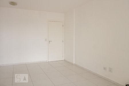 Sala de apartamento à venda com 2 quartos, 70m² em Santo Antônio, São Caetano do Sul