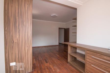 Casa à venda com 178m², 3 quartos e 4 vagas Casa à venda com 178m², 3 quartos e 4 vagasSuite
