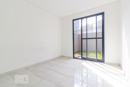 Kitnet/Studio para alugar com 1 quarto, 25m² em Parolin, Curitiba