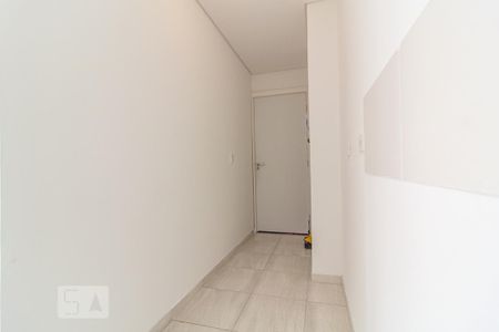 Cozinha de kitnet/studio para alugar com 1 quarto, 25m² em Parolin, Curitiba