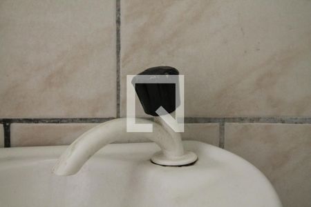 Banheiro de casa para alugar com 1 quarto, 40m² em Vila Ré, São Paulo