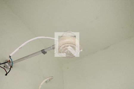 Banheiro de casa para alugar com 1 quarto, 40m² em Vila Ré, São Paulo