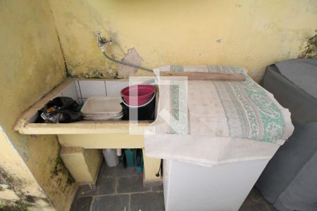 Casa para alugar com 40m², 1 quarto e sem vagaÁrea de Serviço