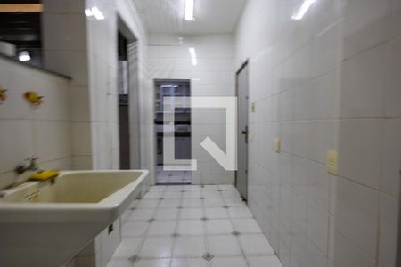 Apartamento à venda com 180m², 4 quartos e 1 vagaÁrea de Serviço