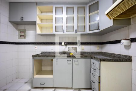 Apartamento à venda com 180m², 4 quartos e 1 vagaCozinha