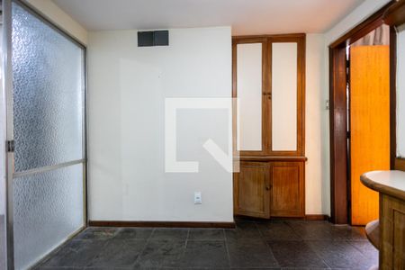 Apartamento à venda com 180m², 4 quartos e 1 vagaQuarto 2