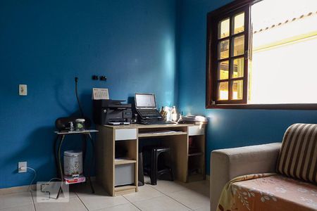 Casa de condomínio à venda com 180m², 4 quartos e 4 vagasQuarto 1