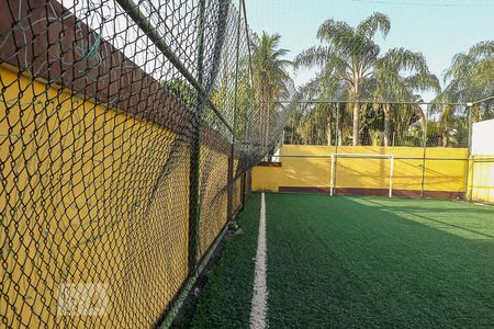 Casa de condomínio à venda com 180m², 4 quartos e 4 vagasQuadra Esportiva