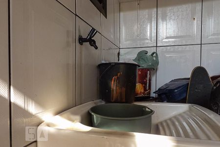 Casa de condomínio à venda com 180m², 4 quartos e 4 vagasÁrea de Serviço