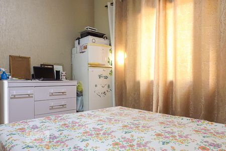 Casa de condomínio à venda com 180m², 4 quartos e 4 vagasQuarto 3