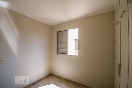 Quarto 1 de apartamento à venda com 3 quartos, 100m² em Vila Industrial, Campinas