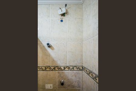 Apartamento à venda com 100m², 3 quartos e 1 vagaChuveiro