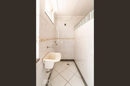 Apartamento para alugar com 67m², 3 quartos e 1 vagaÁrea de serviço