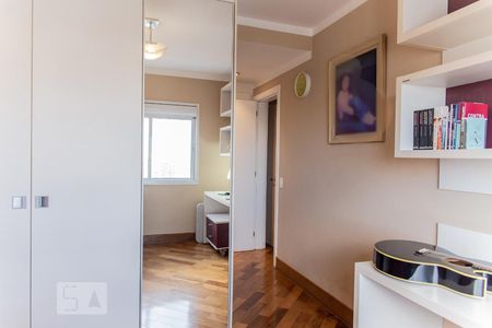 Apartamento à venda com 167m², 3 quartos e 2 vagasSuíte 1