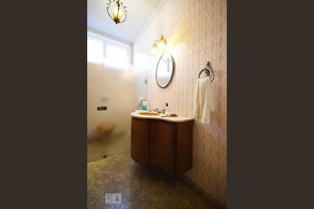 Casa à venda com 670m², 4 quartos e 6 vagasLavabo