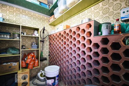 Casa à venda com 670m², 4 quartos e 6 vagasAdega