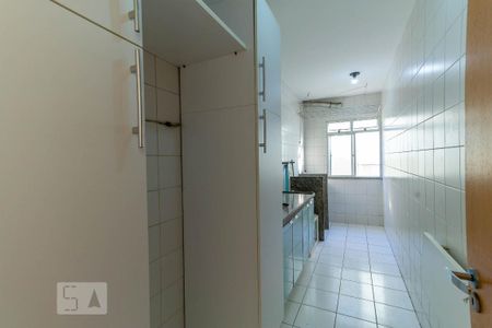 Apartamento à venda com 56m², 2 quartos e 1 vaga Apartamento à venda com 56m², 2 quartos e 1 vagaCozinha