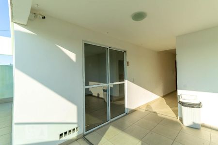 Apartamento à venda com 56m², 2 quartos e 1 vaga Apartamento à venda com 56m², 2 quartos e 1 vagaÁrea comum - Salão de festas