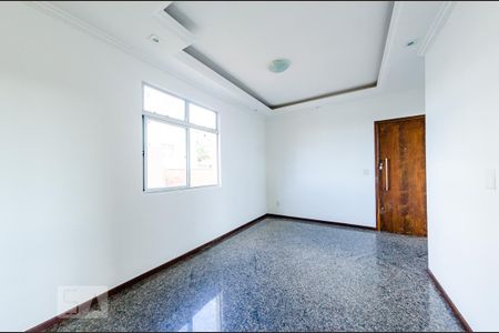 Apartamento para alugar com 70m², 3 quartos e 1 vaga Apartamento para alugar com 70m², 3 quartos e 1 vagaSala