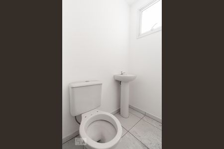 Apartamento para alugar com 31m², 1 quarto e sem vaga Apartamento para alugar com 31m², 1 quarto e sem vagaBanheiro