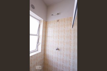 Banheiro de kitnet/studio para alugar com 1 quarto, 30m² em Campos Elíseos, São Paulo