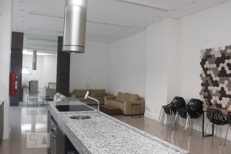 Apartamento para alugar com 28m², 1 quarto e 1 vagaÁrea comum - Salão de festas