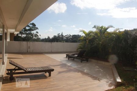 Apartamento para alugar com 28m², 1 quarto e 1 vagaÁrea comum - Piscina