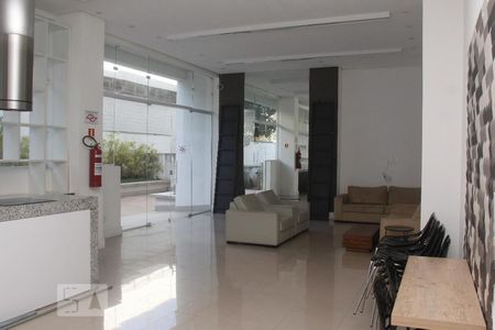 Apartamento para alugar com 28m², 1 quarto e 1 vagaÁrea comum - Salão de festas