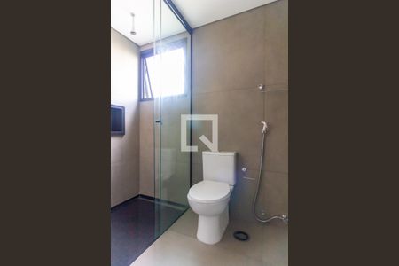 Apartamento à venda com 189m², 3 quartos e 3 vagasBanheiro da Suíte 1