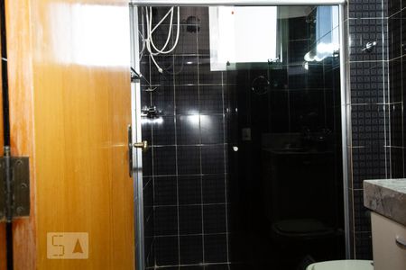 Apartamento à venda com 70m², 2 quartos e 1 vaga Apartamento à venda com 70m², 2 quartos e 1 vagaBanheiro