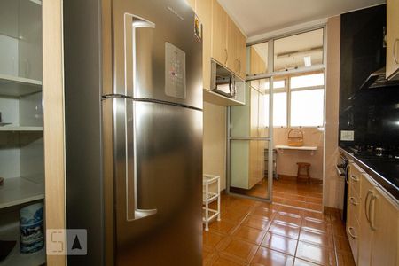 Apartamento à venda com 70m², 2 quartos e 1 vaga Apartamento à venda com 70m², 2 quartos e 1 vagaCozinha