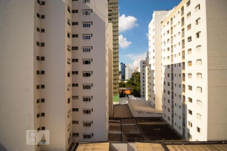 Apartamento à venda com 50m², 1 quarto e 1 vaga Apartamento à venda com 50m², 1 quarto e 1 vagaVista da Sacada