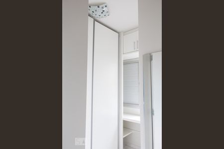 Apartamento à venda com 65m², 3 quartos e 1 vaga Apartamento à venda com 65m², 3 quartos e 1 vagaCloset