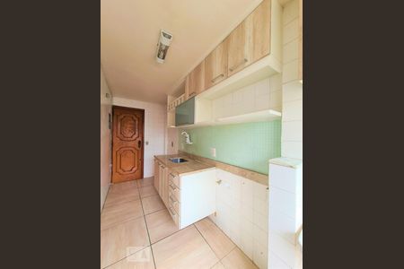 Apartamento à venda com 56m², 2 quartos e 1 vaga Apartamento à venda com 56m², 2 quartos e 1 vagaCozinha