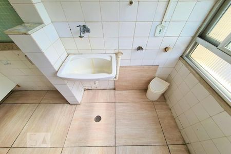 Apartamento à venda com 56m², 2 quartos e 1 vaga Apartamento à venda com 56m², 2 quartos e 1 vagaÁrea de Serviço