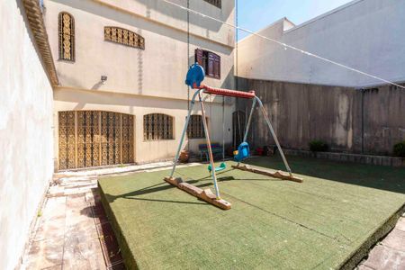 Casa para alugar com 440m², 3 quartos e 5 vagasPiscina ( Desativada)