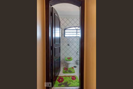 Casa para alugar com 440m², 3 quartos e 5 vagasBanheiro Quarto 2 - Suite