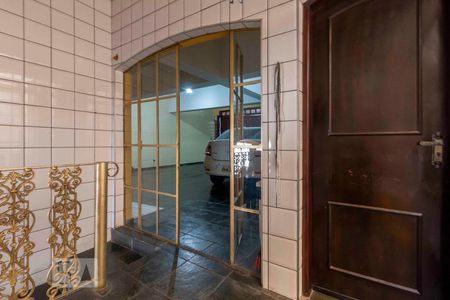 Casa para alugar com 440m², 3 quartos e 5 vagasÁrea de Serviço